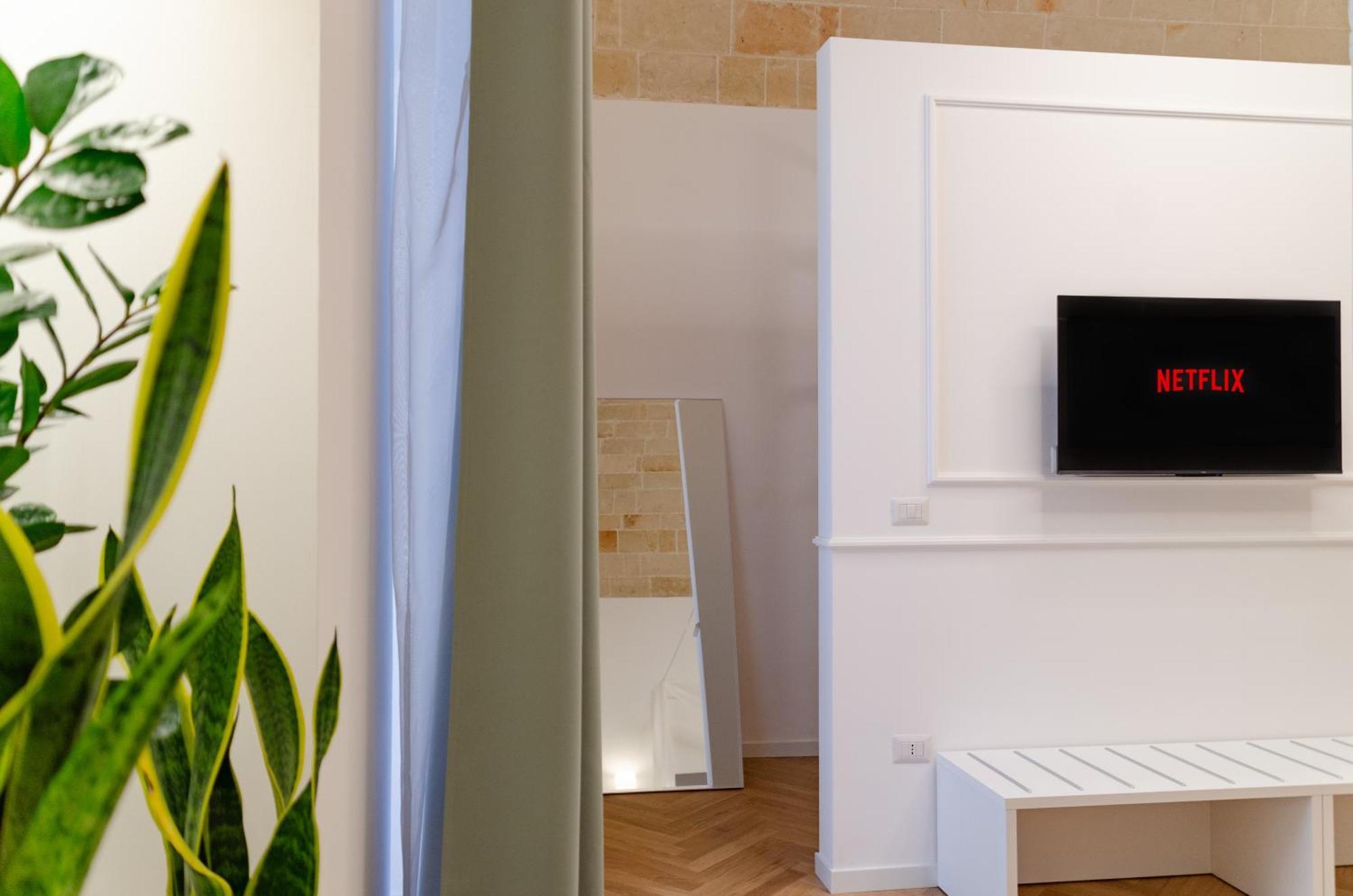 Apulialux - San Lorenzo Luxury Con Jacuzzi In Centro Apartment *