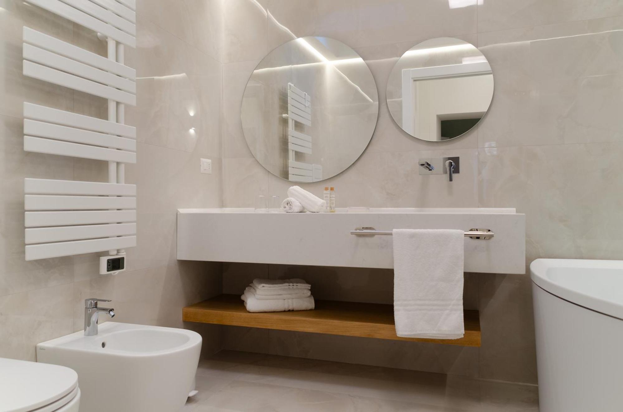 Apulialux - San Lorenzo Luxury Con Jacuzzi In Centro Apartment *
